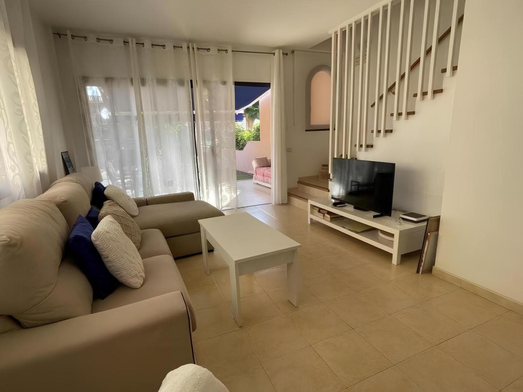Bonita Villa Con Propio Entrada Y Con Piscina San Bartolomé Екстериор снимка