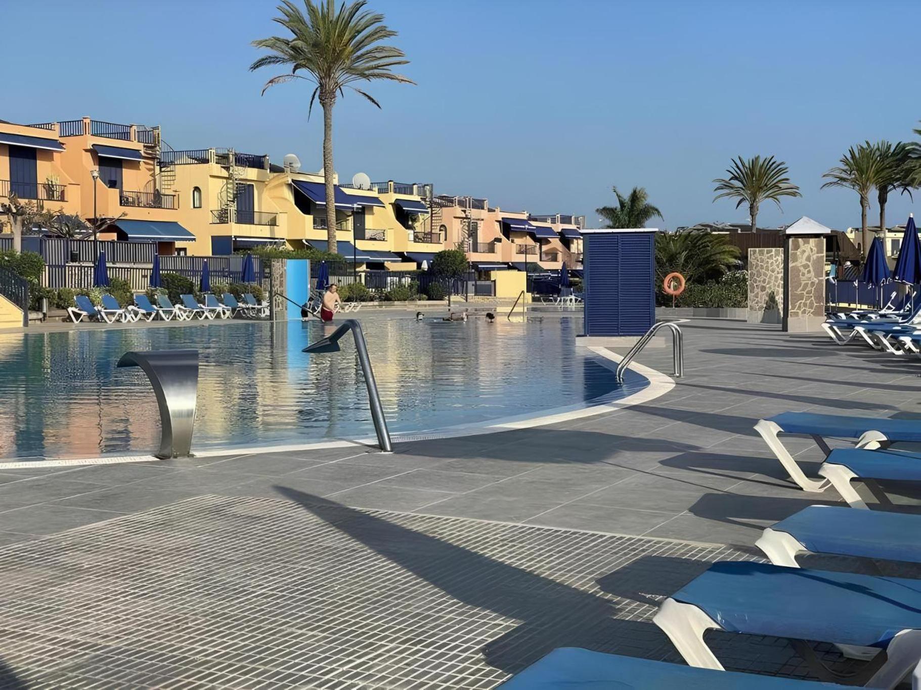 Bonita Villa Con Propio Entrada Y Con Piscina San Bartolomé Екстериор снимка